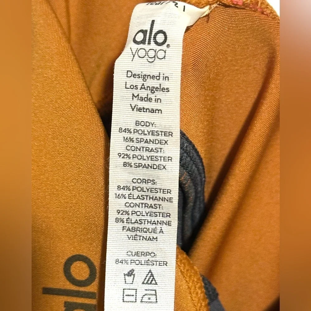 Alo Yoga 7/8 Element Legging in Bronze, Anthracite Strawberry XXS
